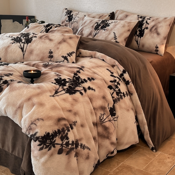 91家纺网 家纺一手货源 找家纺 子曰 2025新款美拉德高克重兔绒牛奶绒床盖款四件套 简约款-风情