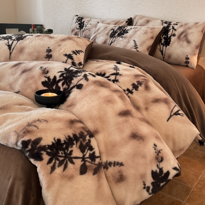 91家纺网 家纺一手货源 找家纺 子曰 2025新款美拉德高克重兔绒牛奶绒床盖款四件套 简约款-风情