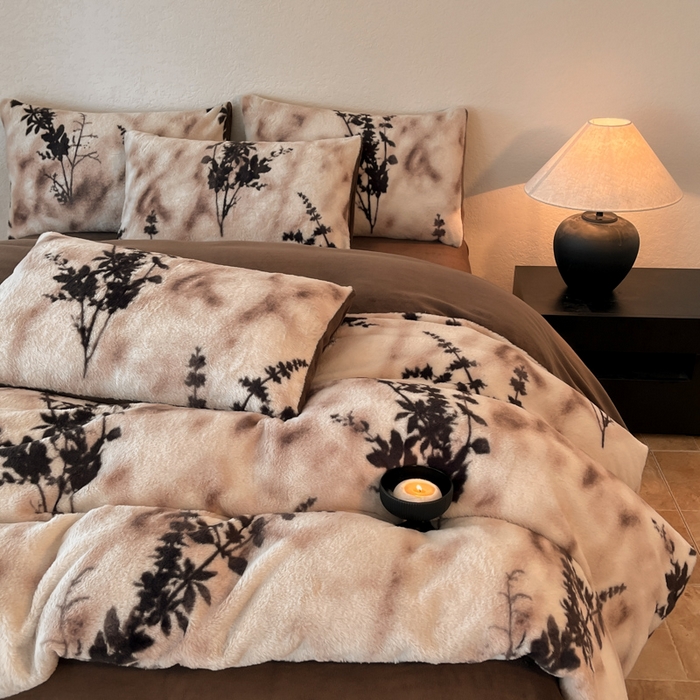 91家纺网 家纺一手货源 找家纺 子曰 2025新款美拉德高克重兔绒牛奶绒床盖款四件套 简约款-风情