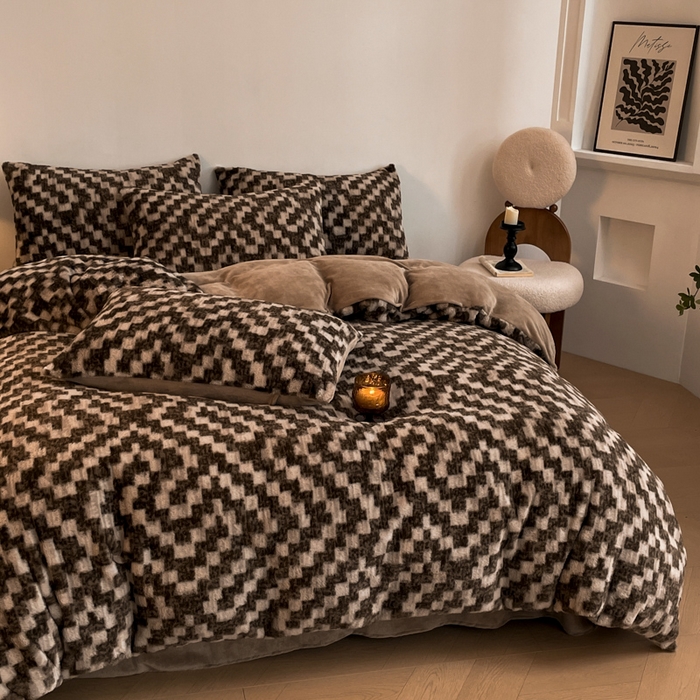 91家纺网 家纺一手货源 找家纺 子曰 2025新款美拉德高克重兔绒牛奶绒床盖款四件套 简约款-格调