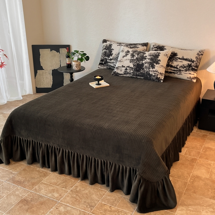 91家纺网 家纺一手货源 找家纺 子曰 2025新款美拉德高克重兔绒牛奶绒床盖款四件套 简约款-赫本