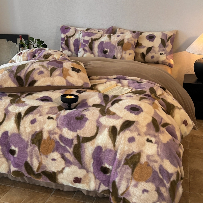 91家纺网 家纺一手货源 找家纺 子曰 2025新款美拉德高克重兔绒牛奶绒床盖款四件套 简约款-花海紫