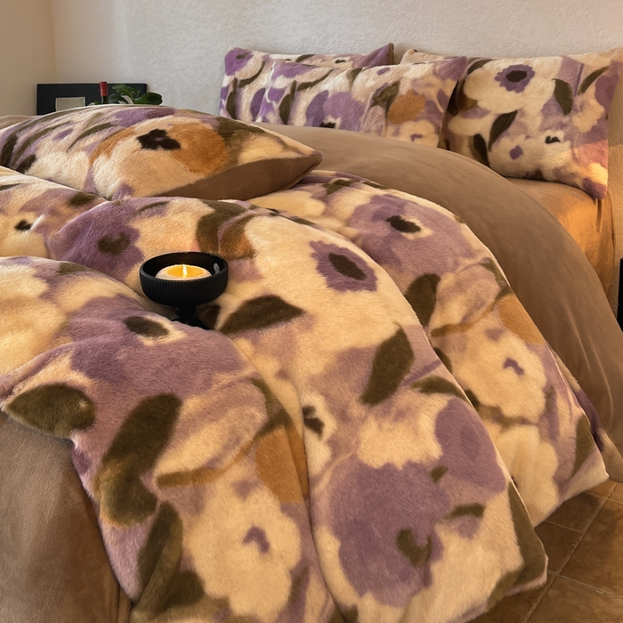 91家纺网 家纺一手货源 找家纺 子曰 2025新款美拉德高克重兔绒牛奶绒床盖款四件套 简约款-花海紫