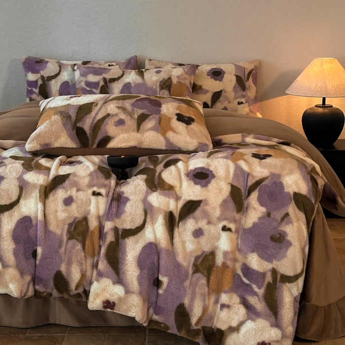 91家纺网 家纺一手货源 找家纺 子曰 2025新款美拉德高克重兔绒牛奶绒床盖款四件套 简约款-花海紫