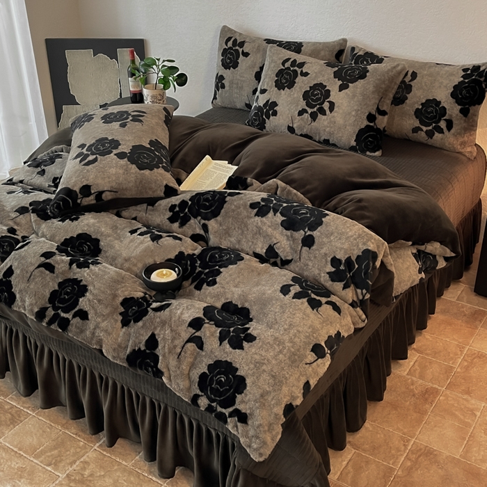 91家纺网 家纺一手货源 找家纺 子曰 2025新款美拉德高克重兔绒牛奶绒床盖款四件套 简约款-玫瑰灰