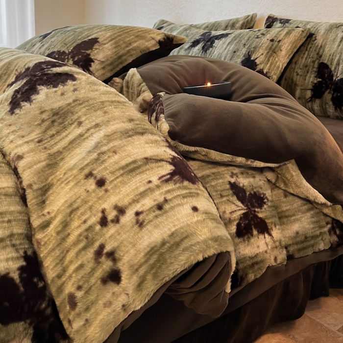 91家纺网 家纺一手货源 找家纺 子曰 2025新款美拉德高克重兔绒牛奶绒床盖款四件套 简约款-梦境绿