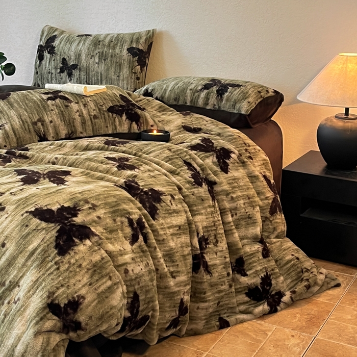 91家纺网 家纺一手货源 找家纺 子曰 2025新款美拉德高克重兔绒牛奶绒床盖款四件套 简约款-梦境绿