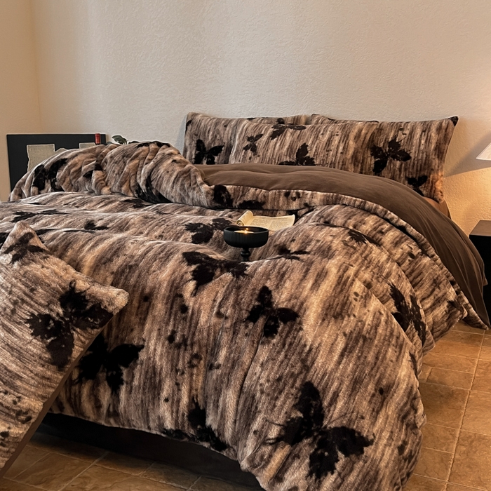 91家纺网 家纺一手货源 找家纺 子曰 2025新款美拉德高克重兔绒牛奶绒床盖款四件套 简约款-梦境棕