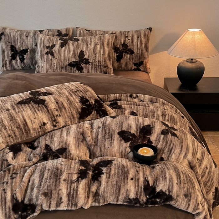 91家纺网 家纺一手货源 找家纺 子曰 2025新款美拉德高克重兔绒牛奶绒床盖款四件套 简约款-梦境棕