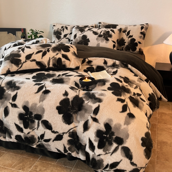 91家纺网 家纺一手货源 找家纺 子曰 2025新款美拉德高克重兔绒牛奶绒床盖款四件套 简约款-莫奈