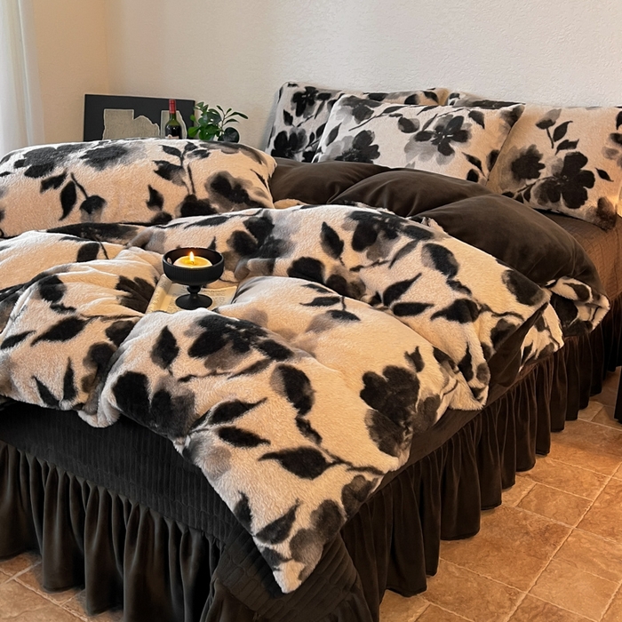 子曰 2025新款美拉德高克重兔绒牛奶绒床盖款四件套 简约款-莫奈