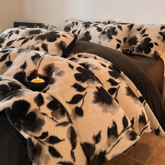 91家纺网 家纺一手货源 找家纺 子曰 2025新款美拉德高克重兔绒牛奶绒床盖款四件套 简约款-莫奈