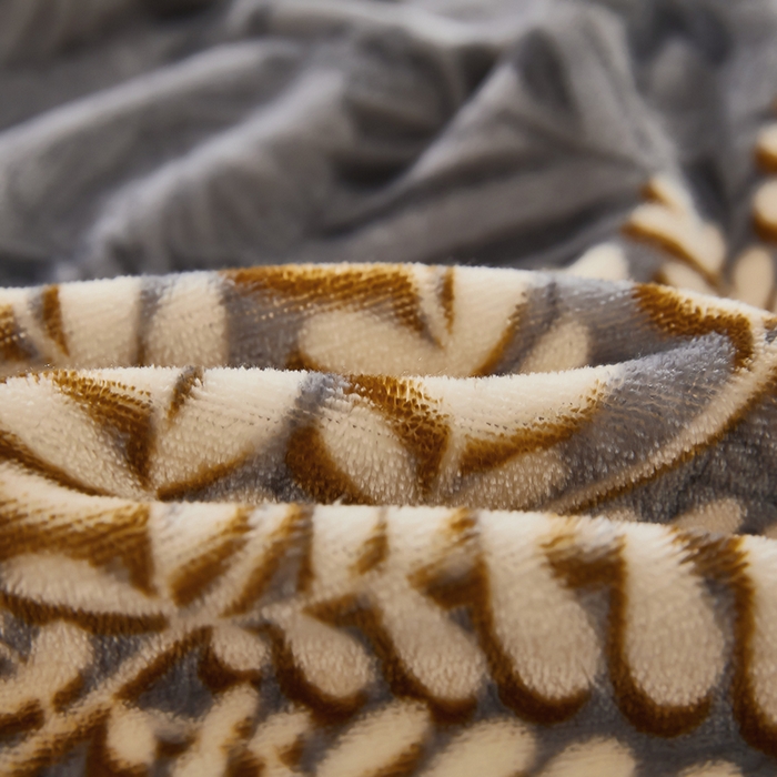 91家纺网 家纺一手货源 找家纺 栩裕 2025新款7斤重牛奶金貂绒印花牛奶绒四件套 金枝玉叶