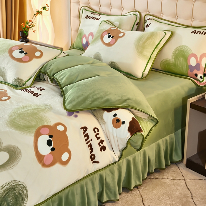 91家纺网 家纺一手货源 找家纺 栩裕 2025新款7斤重牛奶金貂绒印花牛奶绒四件套 可爱熊