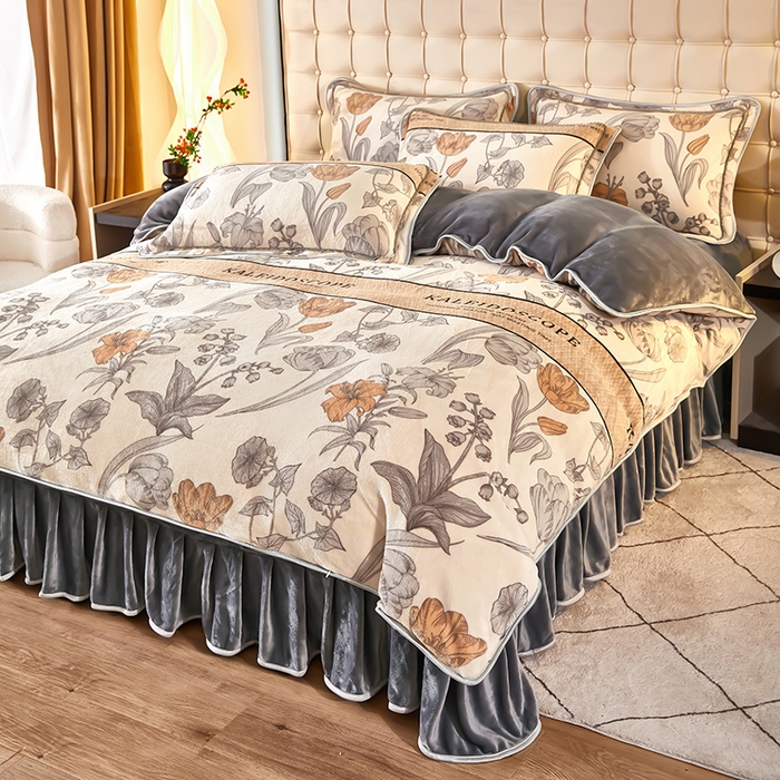 栩裕 2025新款7斤重牛奶金貂绒印花牛奶绒四件套 林间晨曲