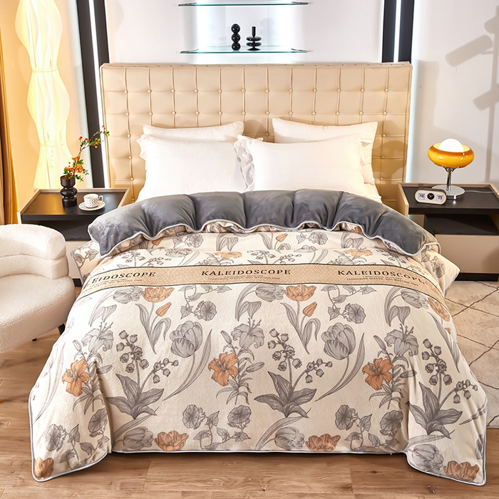 91家纺网 家纺一手货源 找家纺 栩裕 2025新款7斤重牛奶金貂绒印花牛奶绒四件套 林间晨曲