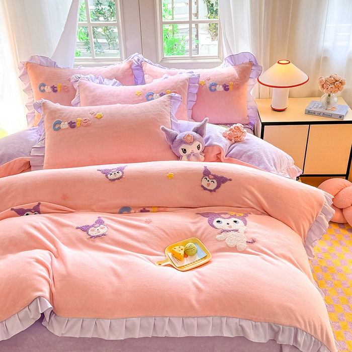 91家纺网 家纺一手货源 找家纺 （总）雨菲家纺 2025新款高克重加厚牛奶绒毛巾绣韩版荷叶花边四件套-美美兔