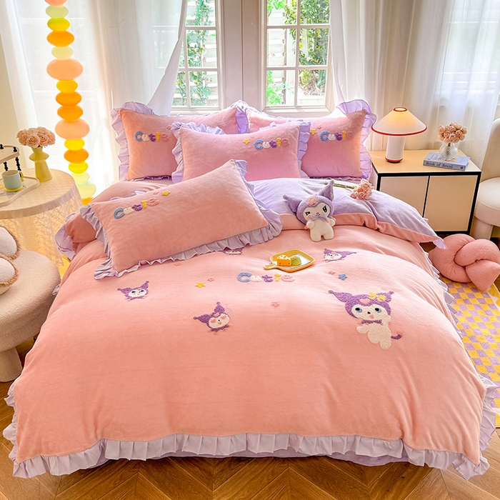 91家纺网 家纺一手货源 找家纺 雨菲家纺 2025新款高克重加厚牛奶绒毛巾绣韩版荷叶花边四件套-美美兔 美美兔粉紫