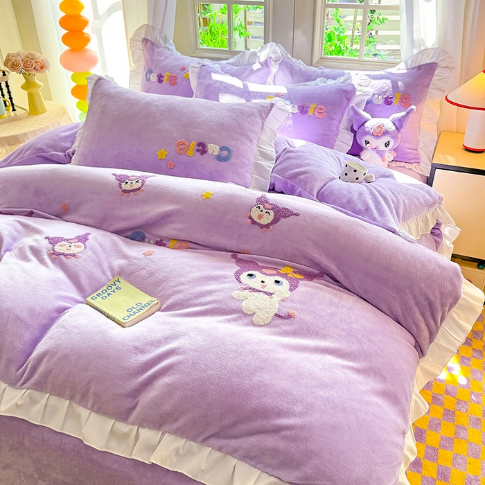 91家纺网 家纺一手货源 找家纺 雨菲家纺 2025新款高克重加厚牛奶绒毛巾绣韩版荷叶花边四件套-美美兔 美美兔紫