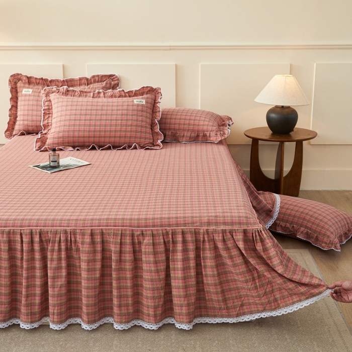 91家纺网 家纺一手货源 找家纺 缦彩 2025新款纯棉水洗棉床裙床罩四件套全棉防滑防尘保护套床单套件 艾米-粉