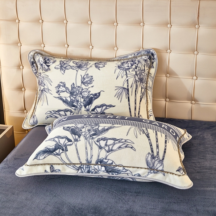 91家纺网 家纺一手货源 找家纺 栩裕 2025新款7斤重牛奶金貂绒印花牛奶绒四件套 维多利