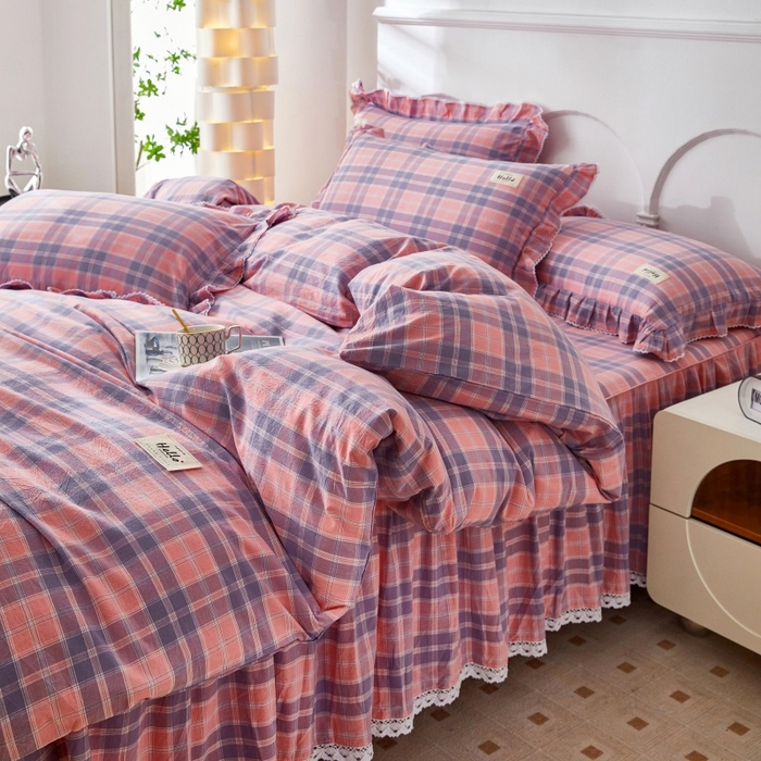 91家纺网 家纺一手货源 找家纺 缦彩 2025新款纯棉水洗棉床裙床罩四件套全棉防滑防尘保护套床单套件 扶摇粉