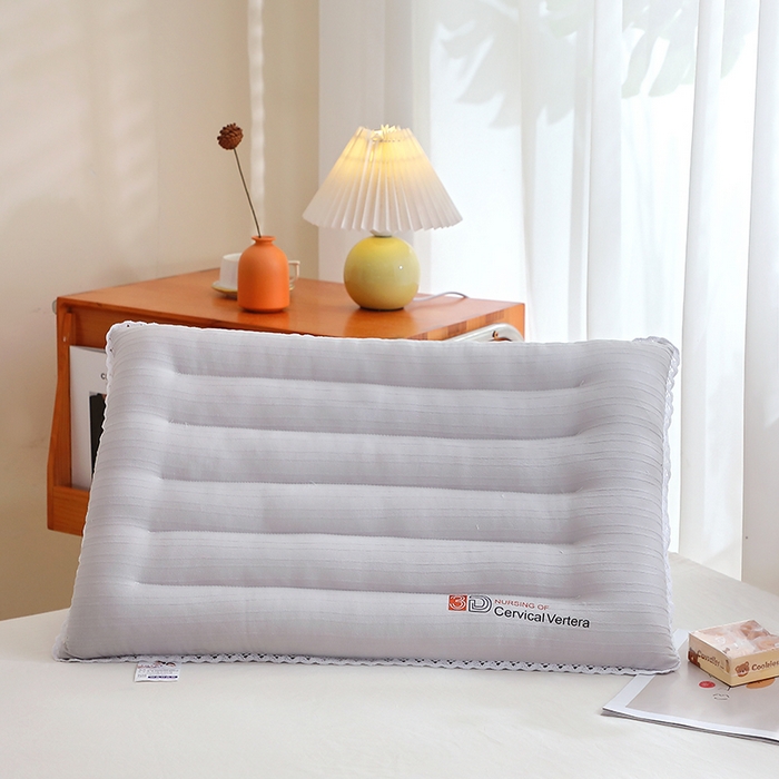 91家纺网 家纺一手货源 找家纺 万聚凯枕芯 20255新款3D毛毛虫花边枕枕头枕芯 灰色