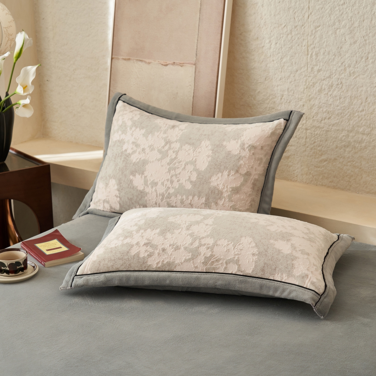 91家纺网 家纺一手货源 找家纺 （总）子由家居 2025新款230g牛奶绒染色雕花可拆洗被套冬被