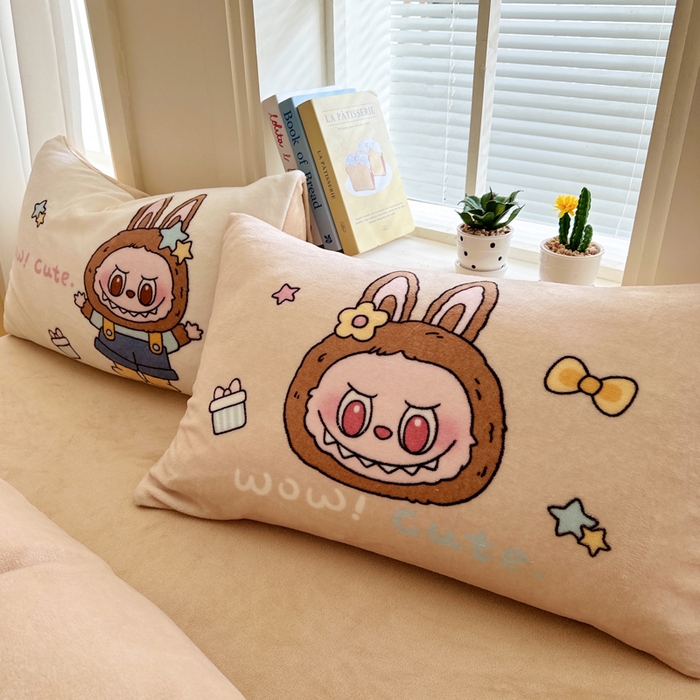 91家纺网 家纺一手货源 找家纺 徕米家居 2025新款卡通毛巾绣绣花牛奶绒四件套 拉布布