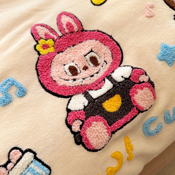 91家纺网 家纺一手货源 找家纺 徕米家居 2025新款卡通毛巾绣绣花牛奶绒四件套 拉布布