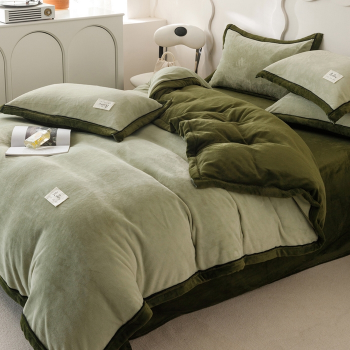 91家纺网 家纺一手货源 找家纺 子由家居 2024新款牛奶绒双拼可拆洗冬被被子被芯 双拼可拆洗-浅水绿+橄榄绿