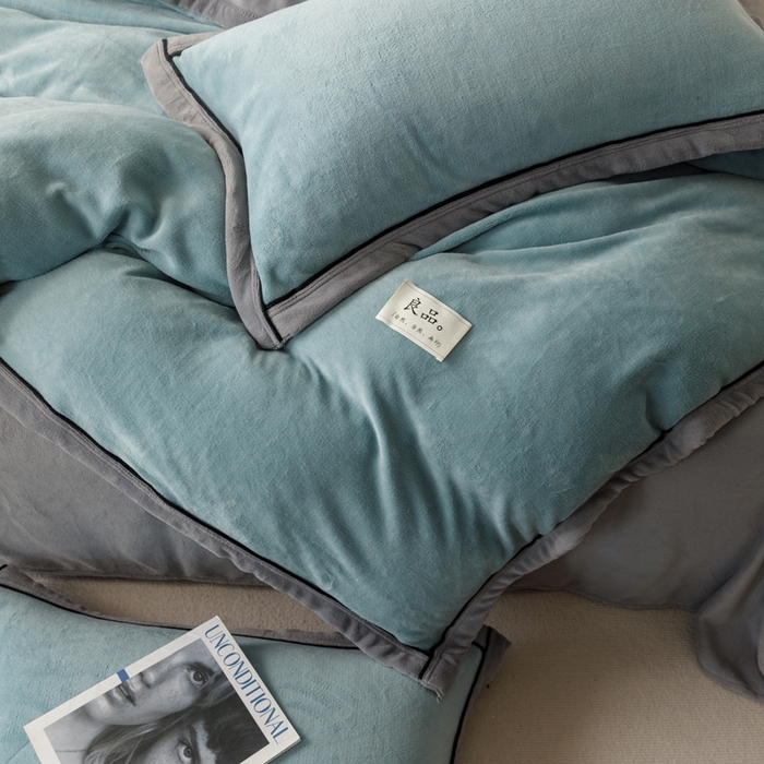 91家纺网 家纺一手货源 找家纺 （总）子由家居 2024新款牛奶绒双拼可拆洗冬被被子被芯