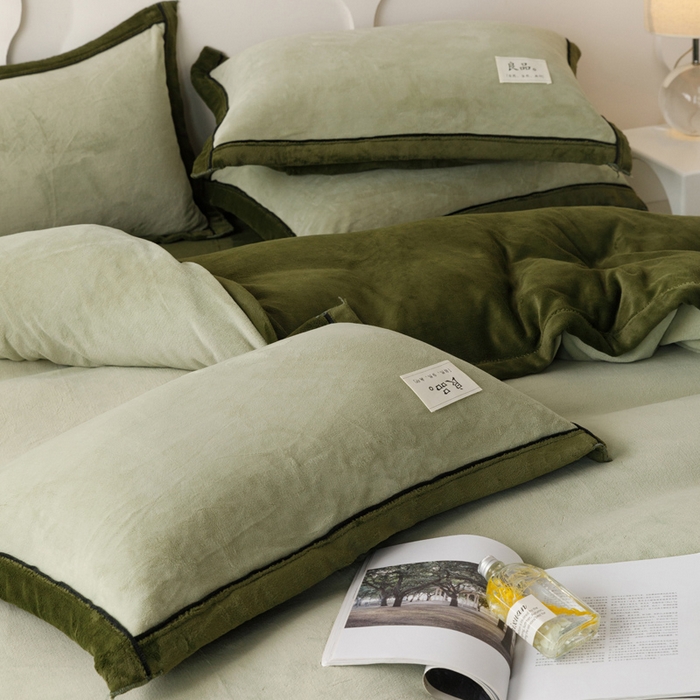 91家纺网 家纺一手货源 找家纺 子由家居 2024新款牛奶绒双拼可拆洗冬被被子被芯 双拼可拆洗-浅水绿+橄榄绿