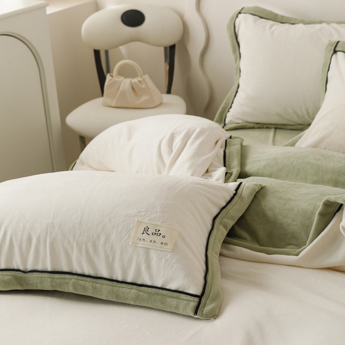 91家纺网 家纺一手货源 找家纺 子由家居 2024新款牛奶绒双拼可拆洗冬被被子被芯 双拼可拆洗-米白+浅水绿