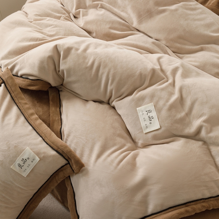 91家纺网 家纺一手货源 找家纺 子由家居 2024新款牛奶绒双拼可拆洗冬被被子被芯 双拼可拆洗-米驼+奶茶咖