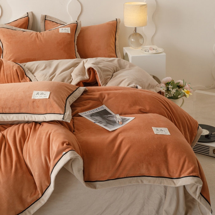 91家纺网 家纺一手货源 找家纺 子由家居 2024新款牛奶绒双拼可拆洗冬被被子被芯 双拼可拆洗-焦糖+米驼