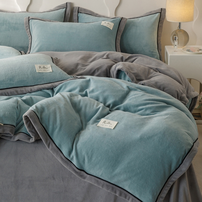 91家纺网 家纺一手货源 找家纺 子由家居 2024新款牛奶绒双拼可拆洗冬被被子被芯 双拼可拆洗-宾利蓝+浅灰