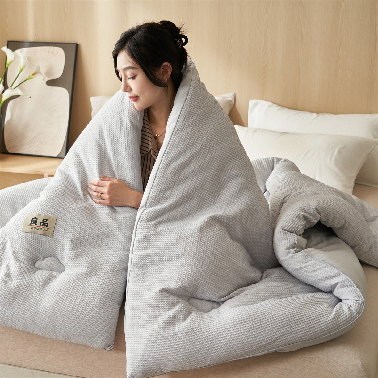 91家纺网 家纺一手货源 找家纺 恬思语家纺 2025秋冬新品提花华夫格55%大豆冬被 被子被芯 素锦灰