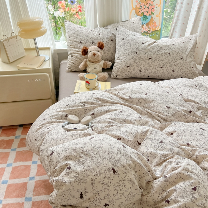 91家纺网 家纺一手货源 找家纺 玉海棠家纺 2025新款云感双层纱暗合四件套 兔与晚风