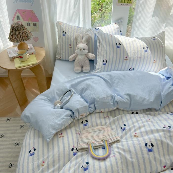 91家纺网 家纺一手货源 找家纺 玉海棠家纺 2025新款云感双层纱暗合四件套 竖条小狗