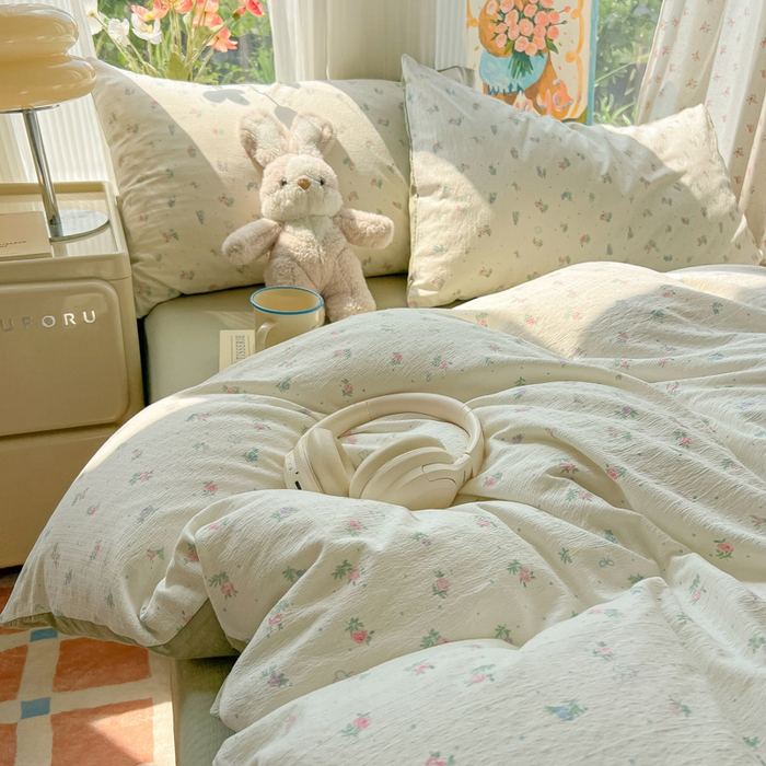 91家纺网 家纺一手货源 找家纺 玉海棠家纺 2025新款云感双层纱暗合四件套 芳草集