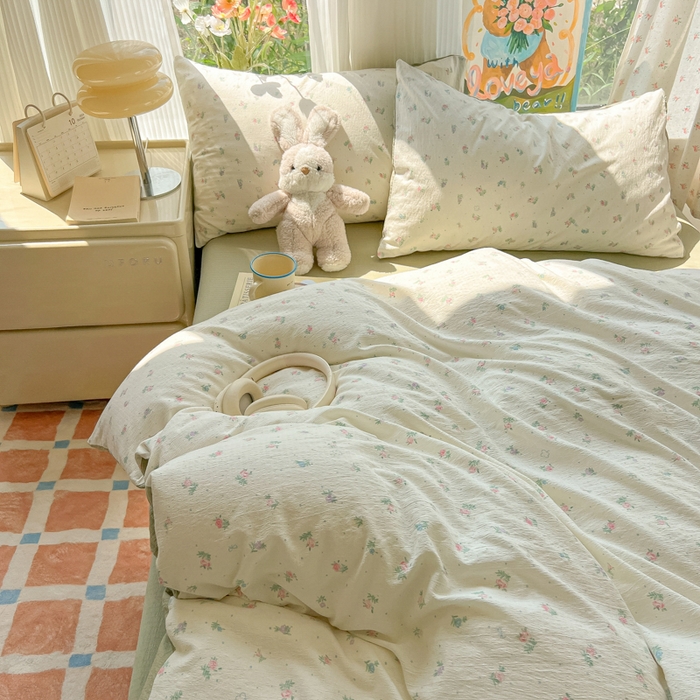 91家纺网 家纺一手货源 找家纺 玉海棠家纺 2025新款云感双层纱暗合四件套 芳草集