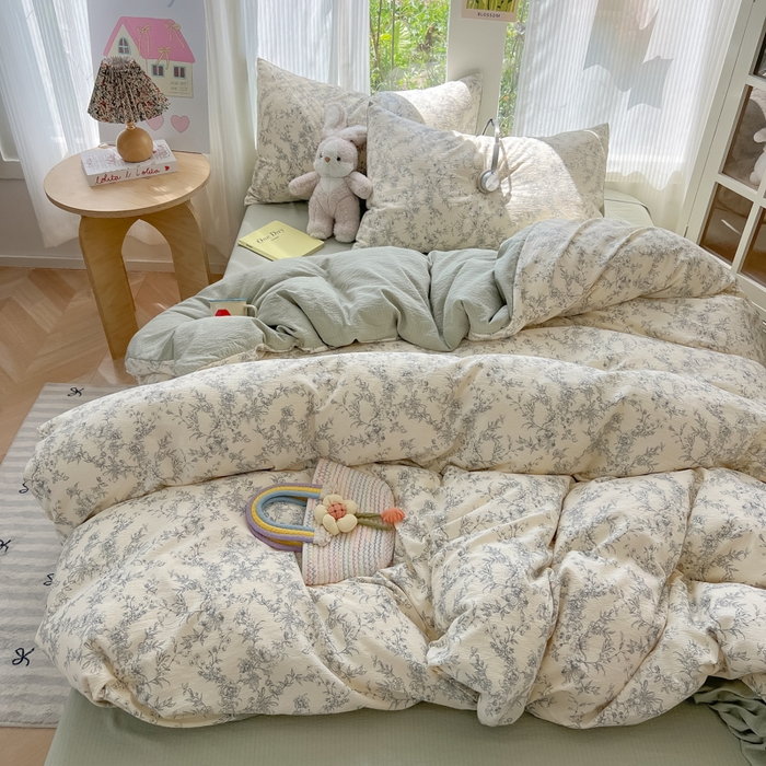 91家纺网 家纺一手货源 找家纺 玉海棠家纺 2025新款云感双层纱暗合四件套 彼岸花