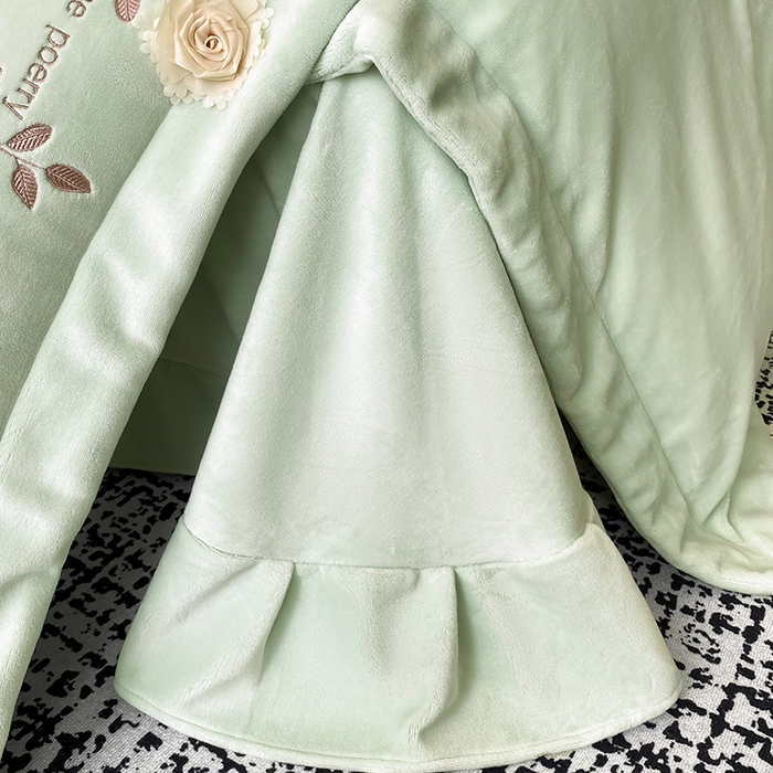 91家纺网 家纺一手货源 找家纺 席之家 2025新款刺绣牛奶绒四件套-花语 花语-青柠绿