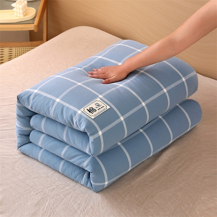 91家纺网 家纺一手货源 找家纺 好睡棉 2025新款无印风可拆洗新疆棉花被冬被春秋被夏被四季被子被芯 海蓝大格