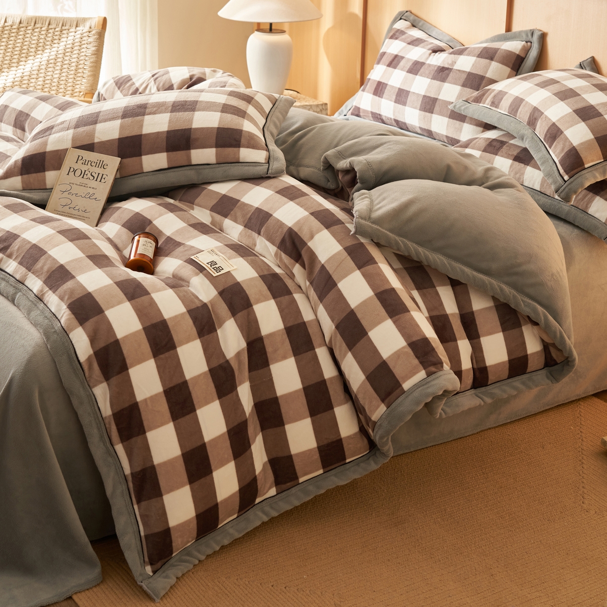 91家纺网 家纺一手货源 找家纺 （总）子由家居 2025新款牛奶绒无印风可拆洗冬被被子被芯