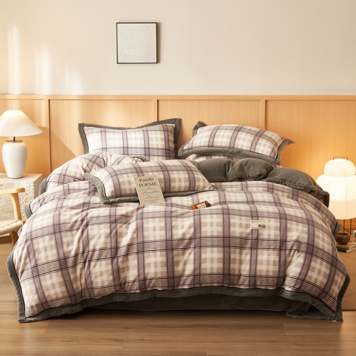 91家纺网 家纺一手货源 找家纺 子由家居 2025新款牛奶绒无印风可拆洗冬被被子被芯 洛卡灰格