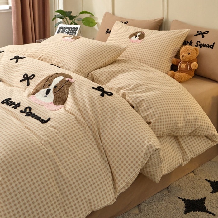 91家纺网 家纺一手货源 找家纺 （总）蓝邻家纺 2025新款全棉磨毛卡通刺绣款四件套--毛巾绣系列