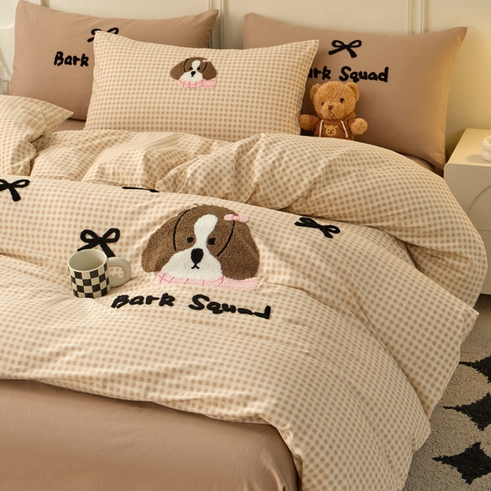 91家纺网 家纺一手货源 找家纺 （总）蓝邻家纺 2025新款全棉磨毛卡通刺绣款四件套--毛巾绣系列