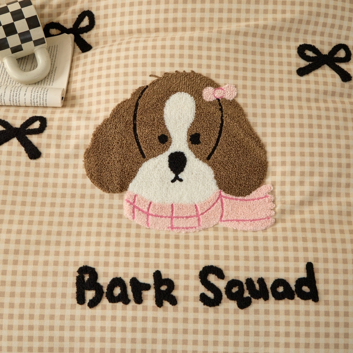 91家纺网 家纺一手货源 找家纺 （总）蓝邻家纺 2025新款全棉磨毛卡通刺绣款四件套--毛巾绣系列